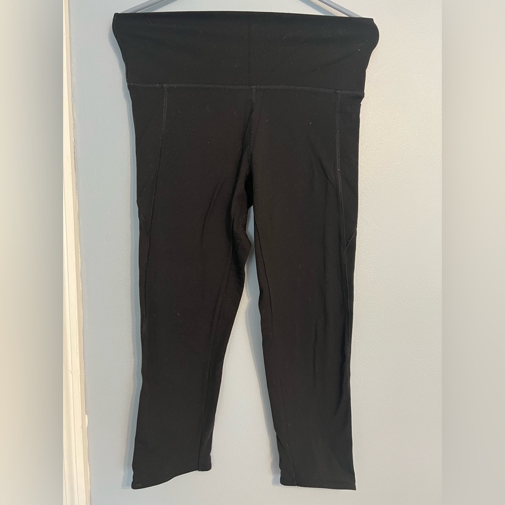 Pink by Victoria’s Secret Capri Leggings